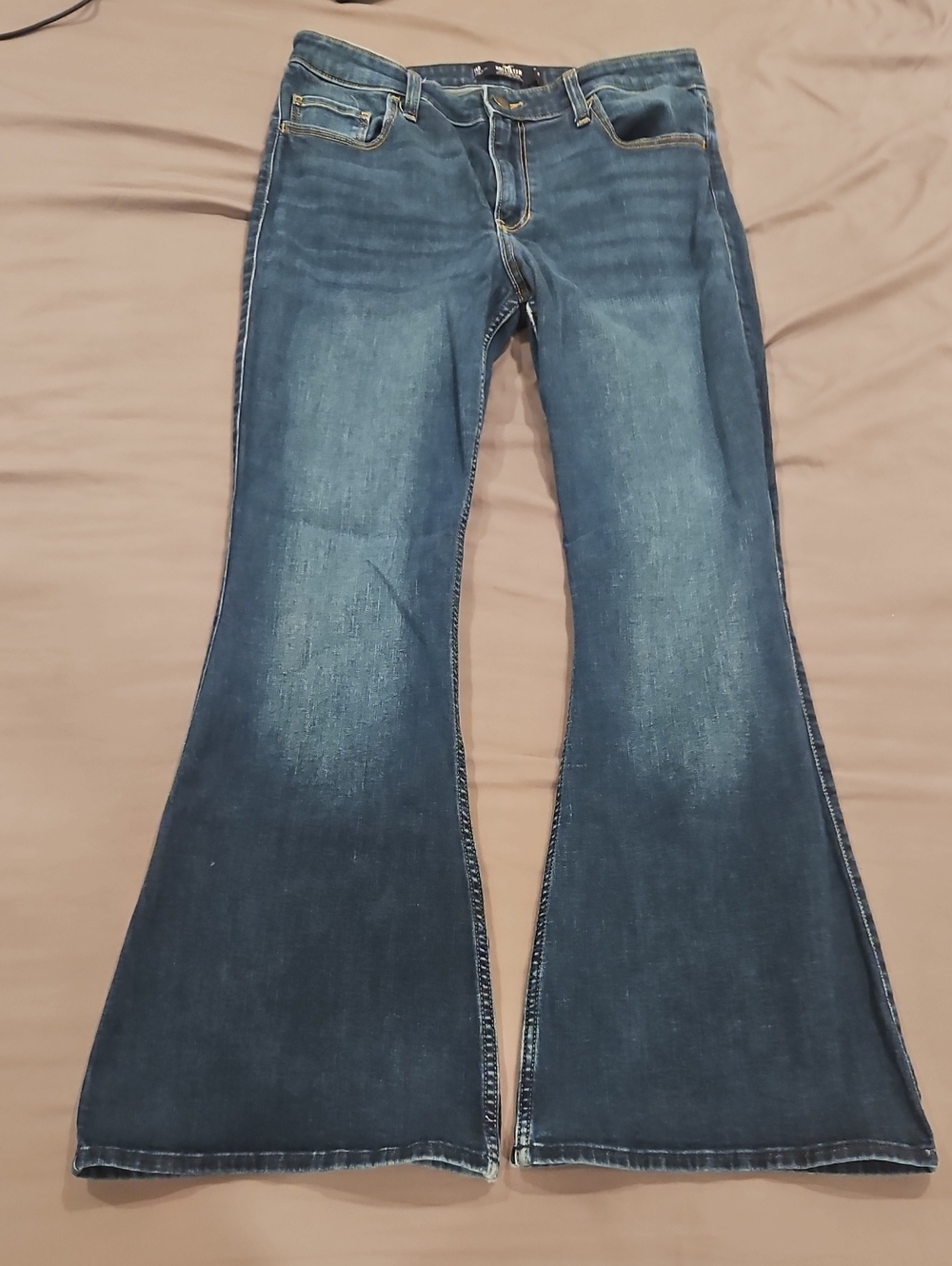 Hollister Blue Flare Jeans - Washed Indigo
